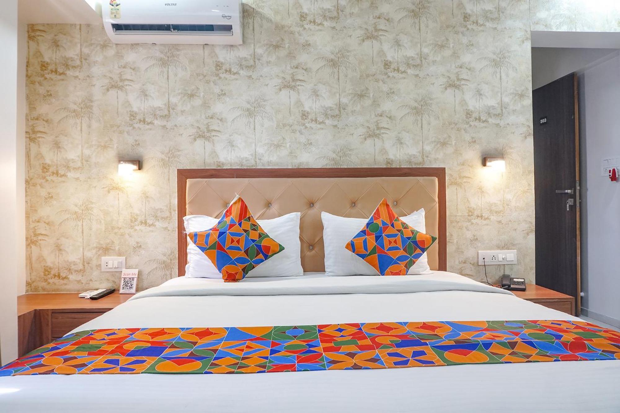 Fabhotel Emersion Residency - High Street Near Laxman Nagar, Baner Pune Exterior photo